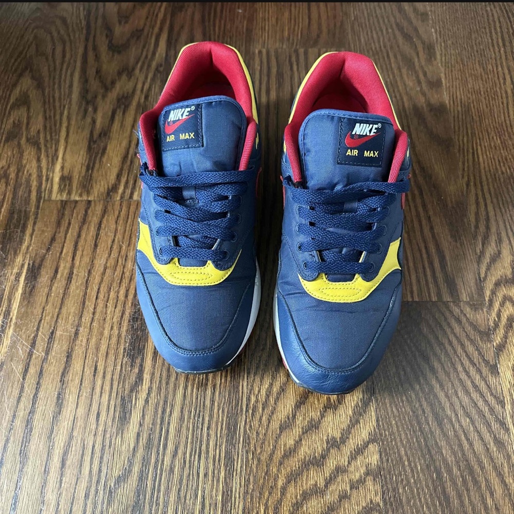 Limited Edition Nike Air Max 1 Snow Beach - Navy and Yellow Sneakers - NO BOX